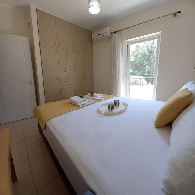 Appartement Olivo Nydri Extérieur photo